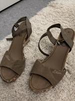 Schuhe mit Keilabsatz West - Höchst Vorschau