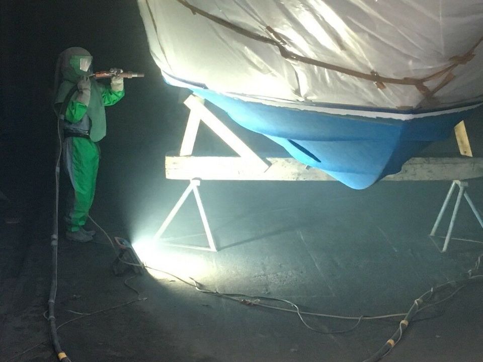 Fassadenreinigung Gebäude Denkmalschutz Sandstrahlen Sanierung in Lübeck