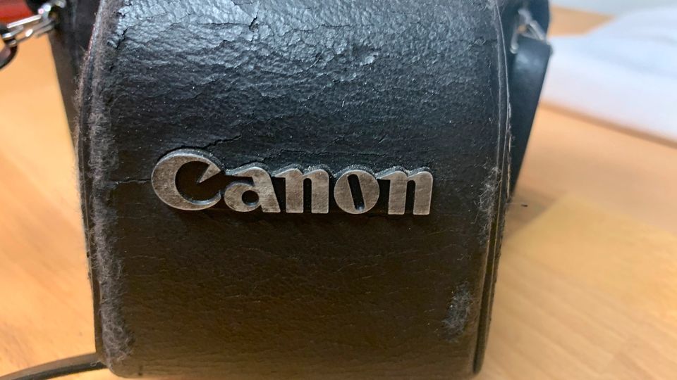 Canon Tlb, alte Spiegelreflexkamera aus dem Hause Canon in Dortmund