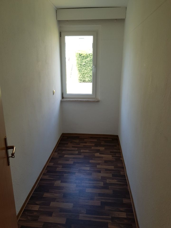 Renovierte 4-Raum-Wohnung mit Blick ins Grüne in Leisnig