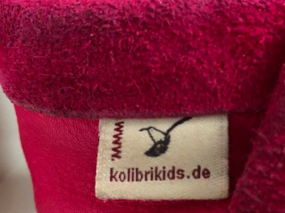Krabbelschuhe aus 100% chromfreiem Leder Pink mit Strass in Goslar