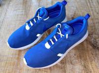 NIKE Rosherun❤️NEU❤️Herren Laufschuhe  Gr. 43 Bayern - Möhrendorf Vorschau