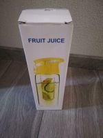 Trinkflasche mit Fruchteinsatz // NEU Bayern - Großostheim Vorschau