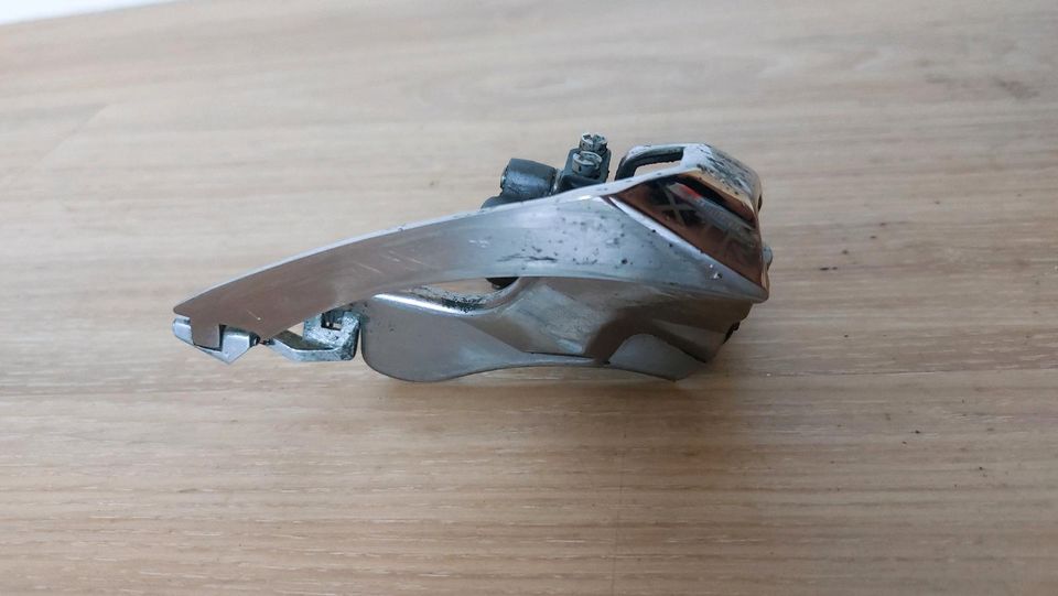 Shimano XTR FD M950 Top Pull Umwerfer in Saarbrücken