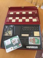 Ein Koffer voller Spaß und Spiel Romme Schach Mühle Vintage Bochum - Bochum-Wattenscheid Vorschau