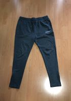 Gymshark Jogger Grau Gr. L Hose Jogginghose Short Nordrhein-Westfalen - Burscheid Vorschau