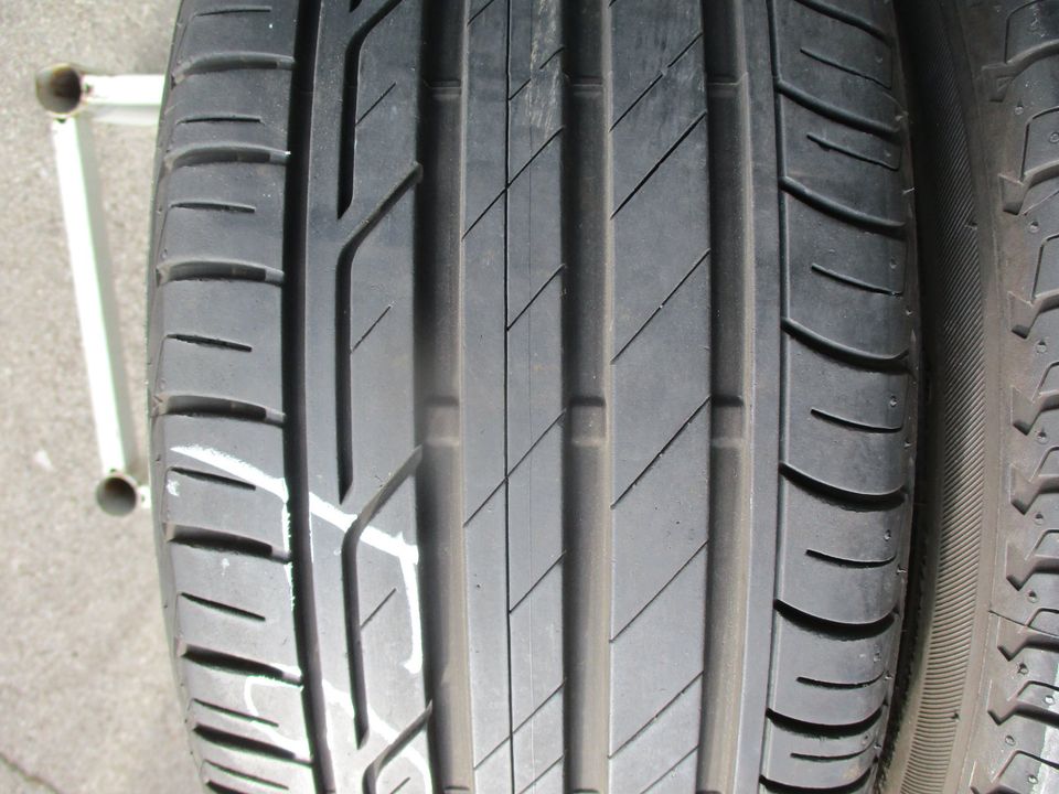 215 45 R16 90V Bridgestone Turanza T001 AO (Lager F601) in München