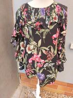 Guess Sommerkleid Plissee Blumen Gr. L Bayern - Mantel Vorschau