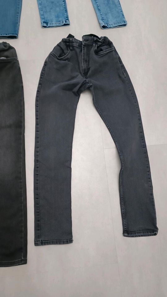 Kinder Jeans Hose Gr.: 164 für 13-14jahre wie Neu in Lünen