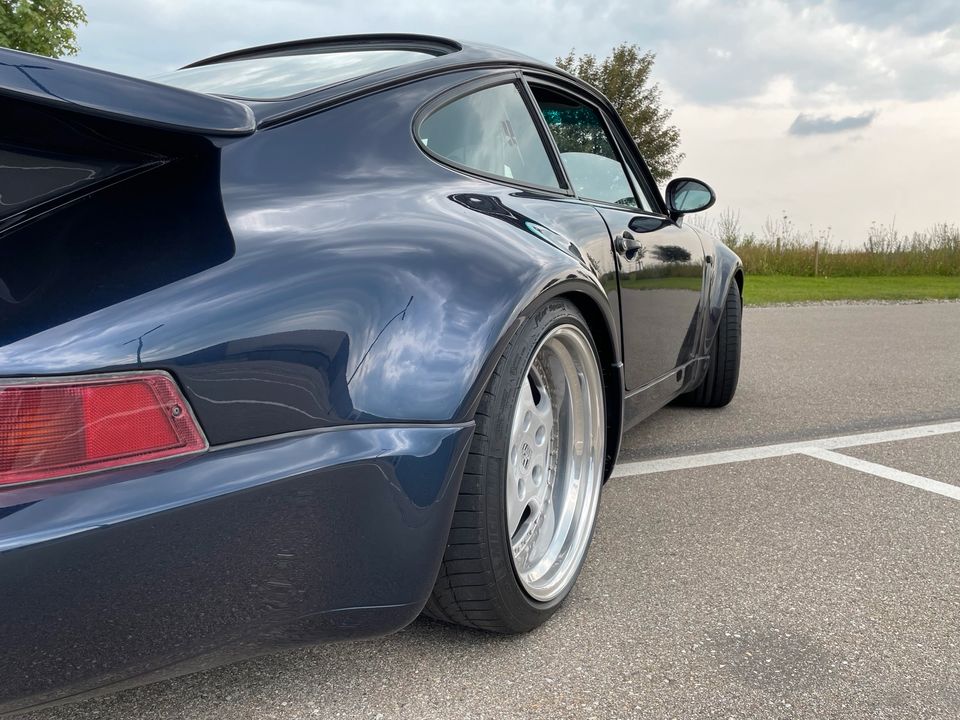 Porsche 964 C4 Turbolook Schalter H-Zulassung Recaro in Kempten