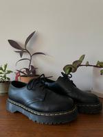 Schwarze glattleder plateua Halbschuhe Dr. Martens 1468 Bex gr.38 München - Untergiesing-Harlaching Vorschau
