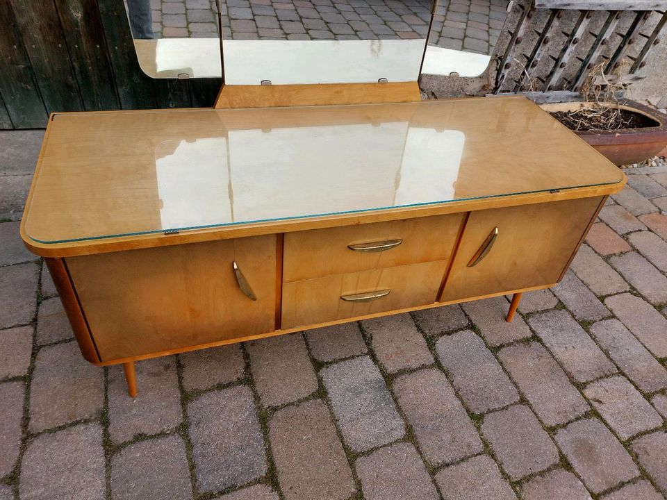 DDR Schrank Bar Ostalgie Kommode mit Spiegel Flur WG in Leipzig