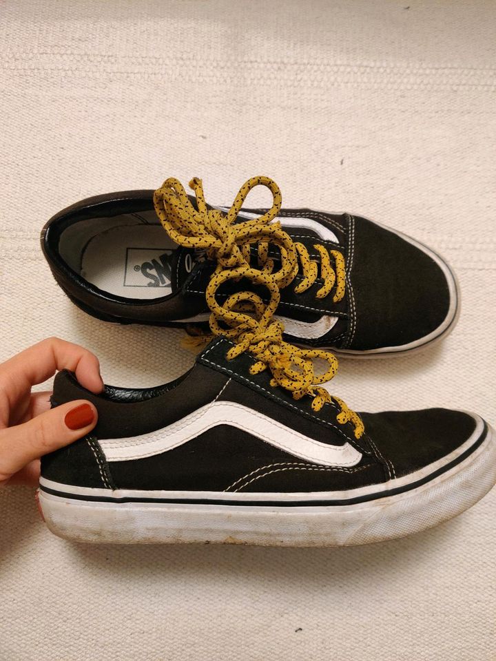 Vans Old Skool Limited Edition Jacky & Hide 37 in Saarbrücken