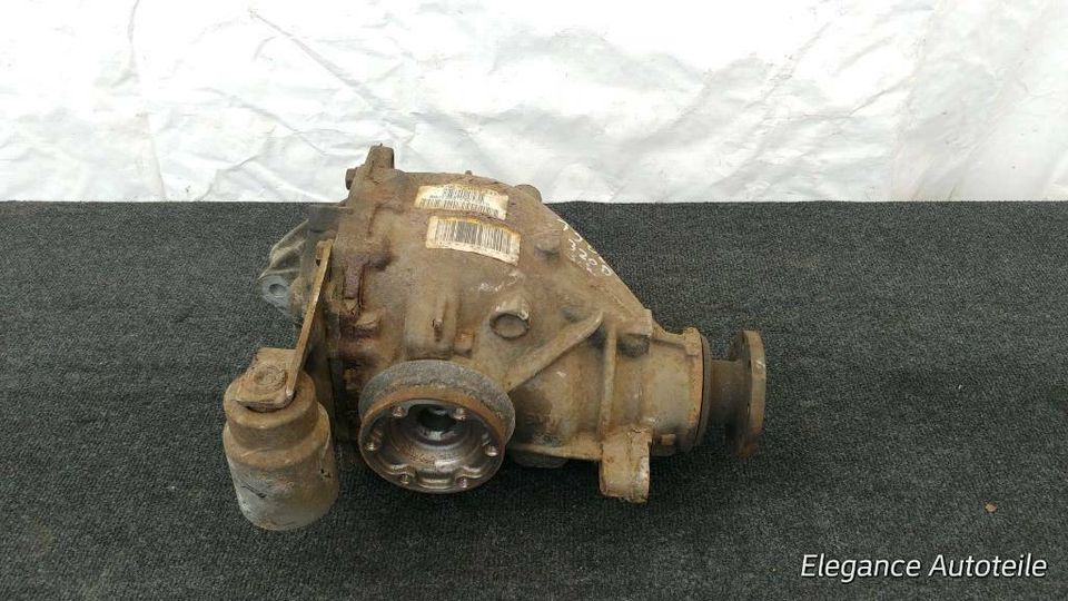 BMW E46 320 Diesel Schaltgetriebe Differential Hinten 1428796 in Hamburg