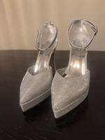 Silberpumps Innenstadt - Köln Altstadt Vorschau