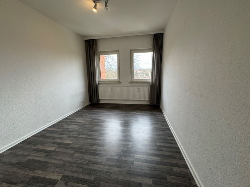 Ruhig und doch sehr zentral gelegene 3-Zimmerwohnung mit Balkon in Bremen-Burgdamm in Bremen