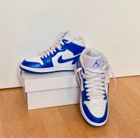 Nike Air Jordan 1 Mid weiß blau Gr. 36,5 Bayern - Weiden (Oberpfalz) Vorschau