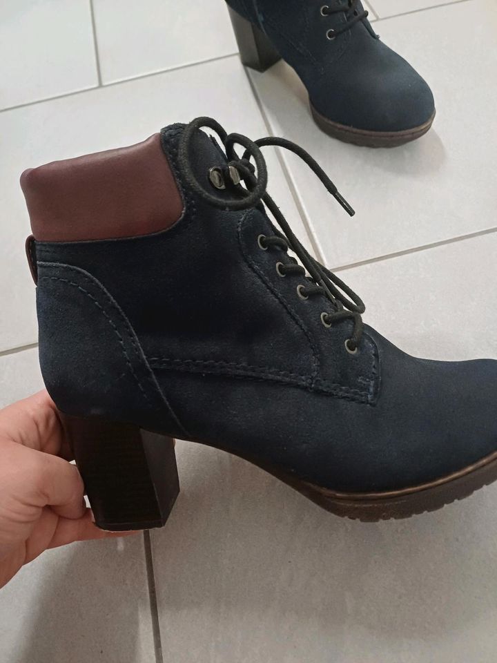 Dunkelblaue Stiefeletten mit Reißverschluss +zum Schnüren, Gr. 40 in Groß-Umstadt