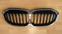 Original BMW 1er F20 Kühlergrill / Frontgrill Chrom/Schwarz Hessen - Dreieich Vorschau