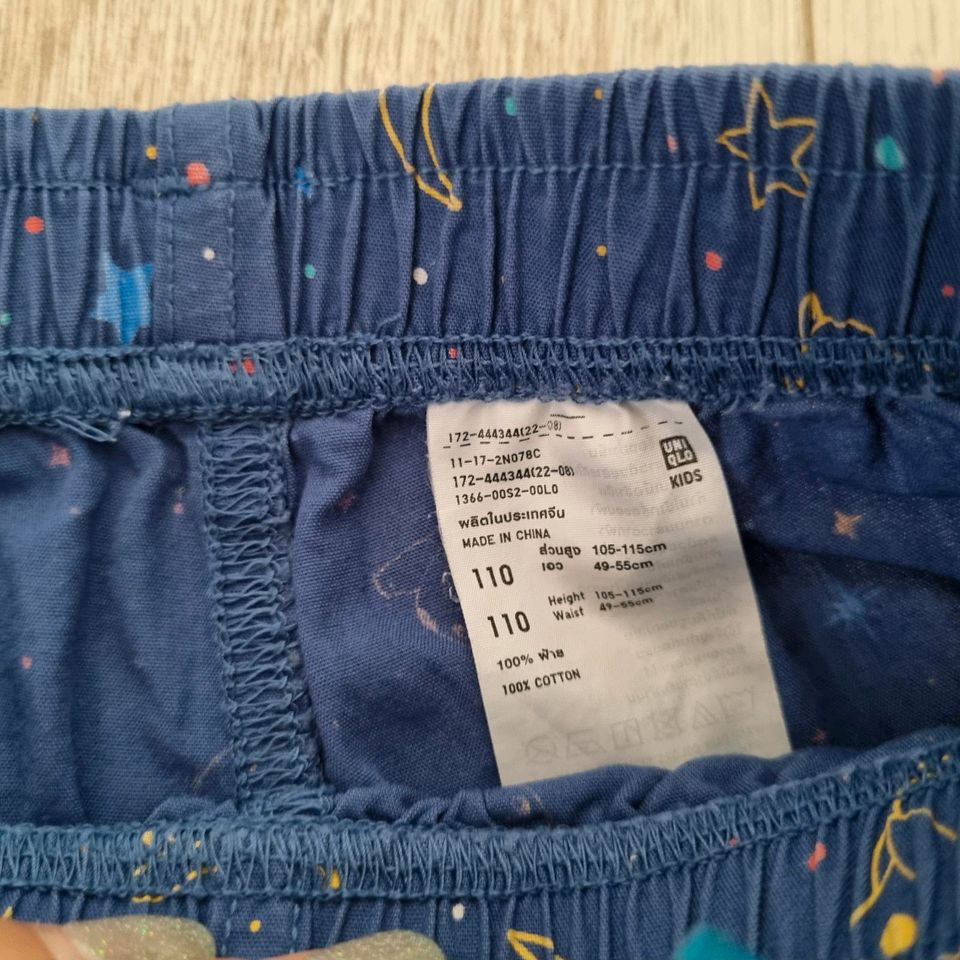 uniqlo pokemon pikachu kurze hose Gr.110 in Berlin