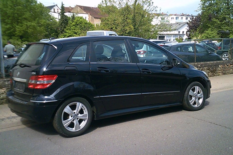 Mercedes-Benz B 180 CDI in Merzig