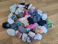 Verschiedene Socken Aubing-Lochhausen-Langwied - Aubing Vorschau