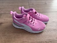 Schuhe Turnschuhe Sportschuhe Adidas Größe 31 rosa soft foam + Nordrhein-Westfalen - Vreden Vorschau