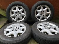 Winterreifen 195/65R15 auf original ALU-Felgen für Mercedes Nordrhein-Westfalen - Wesel Vorschau