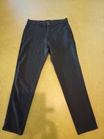 Hose, Stoffhose, schwarz, Zara, mit Taschen, Bayern - Landshut Vorschau