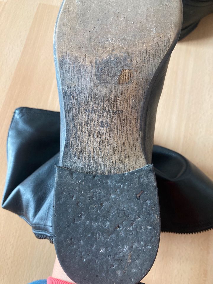 Hochwertige Lederstiefel aus weichem Leder made in Spain schwarz in Waakirchen