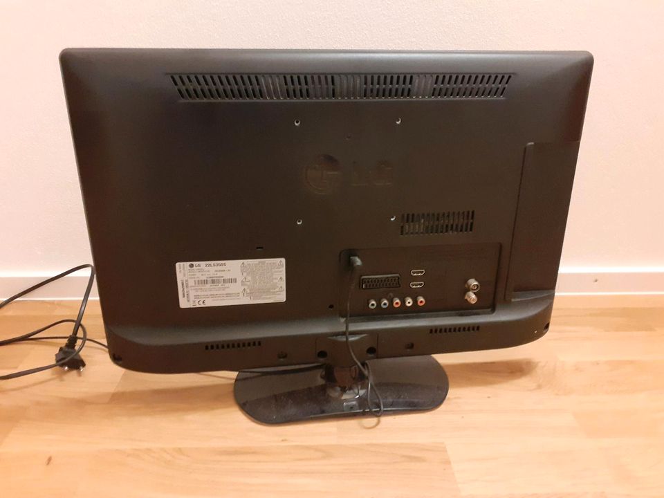 Fernseher lg, 22" , 55cm diagonale in Oberreute