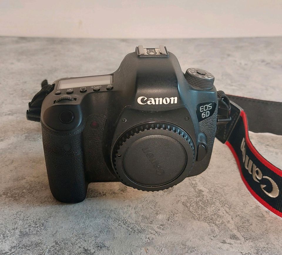 Canon 6D Kamera Mit Originalverpackung und Originalzubehör in Berlin
