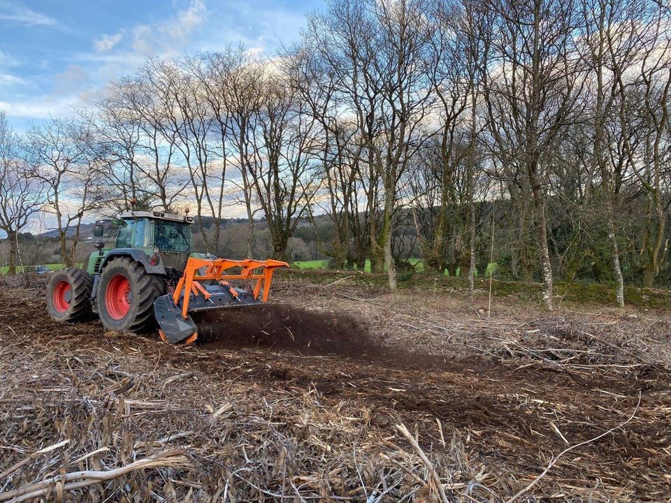 TMC CANCELA TFT-225 Forstmulcher/Mulcher für Traktor-Lagergerät- in Schmallenberg