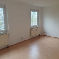 Helle 2 Zimmer Wohnung in Apolda Thüringen - Apolda Vorschau