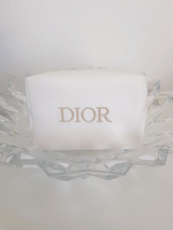 Dior Kosmetiktasche, Tasche, Beauty bag, Kulturbeutel, Weiß Gold in Bad Friedrichshall