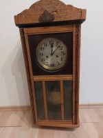 Alte antike Uhr zum aufziehen, Erbstück,renovierungsbedürftig Hessen - Alsfeld Vorschau