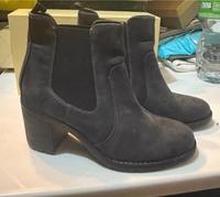NEU graue Stiefeletten von Gracrland München - Trudering-Riem Vorschau