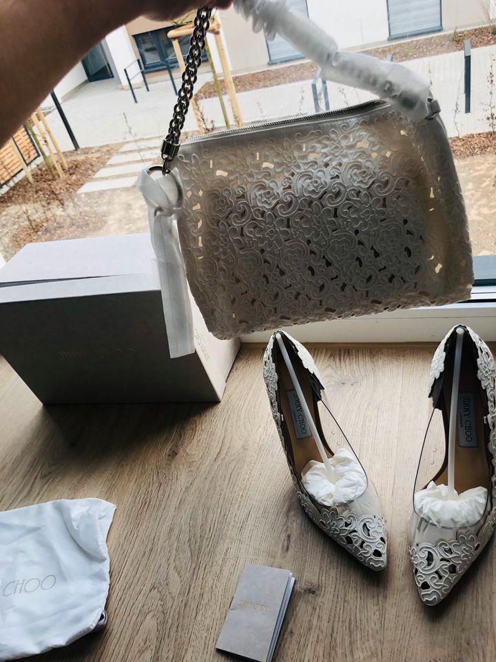 Jimmy Choo Romy 100 White clear in Düsseldorf