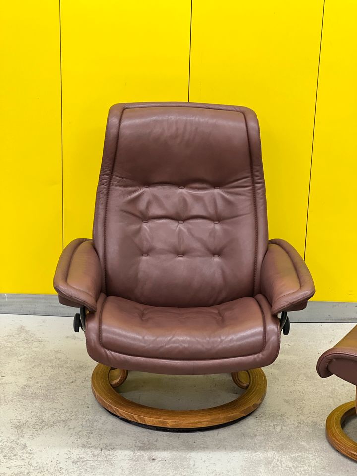 Ekornes Stressless Sessel inkl Hocker. Royal (L) in Ratingen