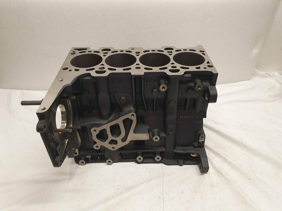 BMW 5er E60 E61 X3 E83 Motorblock Zylinder Kurbelgehäuse 0309620 in Centrum