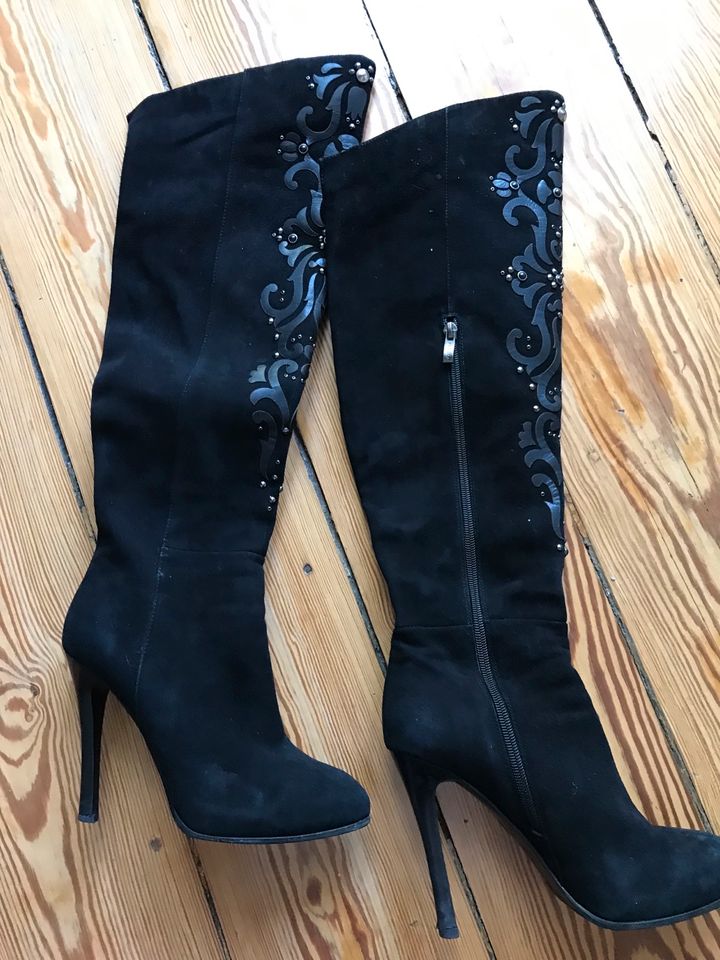 Elegante Echtleder Stiefel von Attizzare/ Schwarz / Top/ Größe 39 in Hamburg