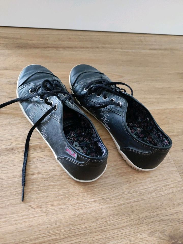 FILA Schuhe Gr. 37 Damenschuhe in Hohenwart
