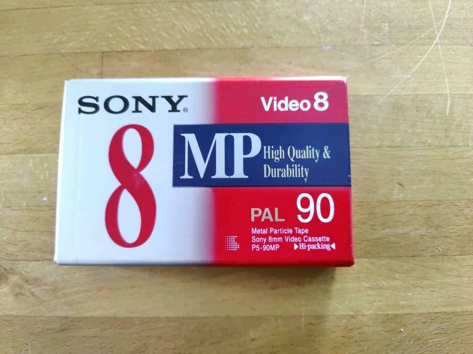 Video 8 Cassette - original verpackt in Aachen