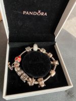 Pandora Armband mit sehr viele Charms Berlin - Mitte Vorschau