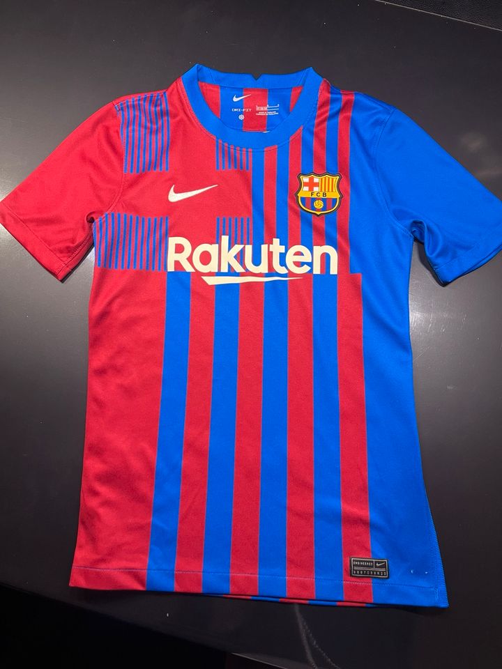 Trikot  Rakuten FCB von Nike in Bedburg-Hau