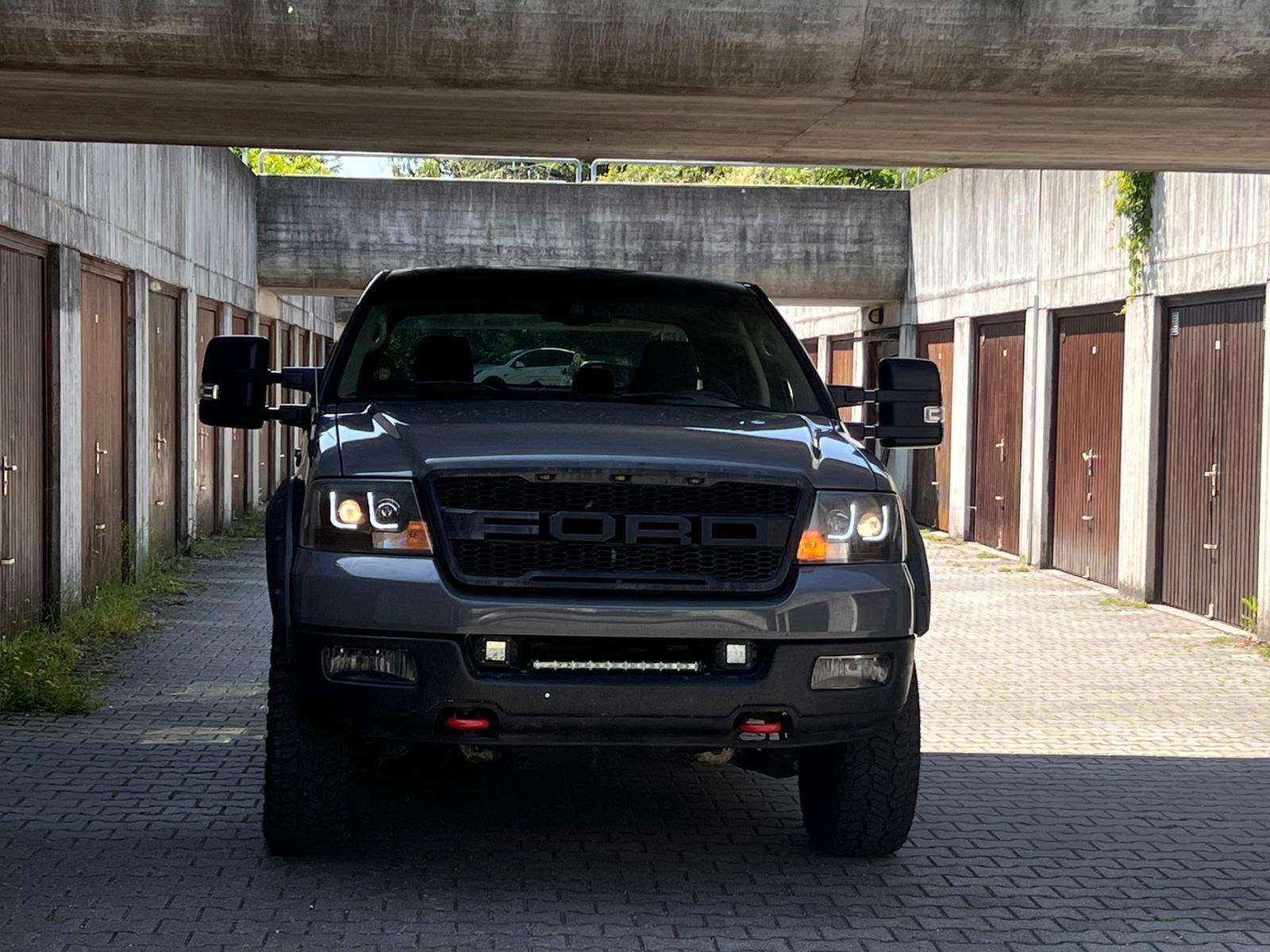 Abbildung des Autos Ford F150 5.4 Triton Rap…