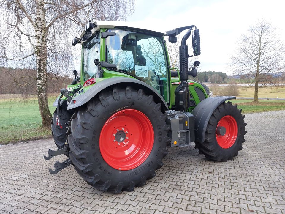 Fendt 516 GEN3 Profi+ Set 2 RTK LED Vollausstattung in Tirschenreuth