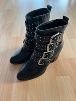 Schöne Stiefeletten mit Nietenverzierung von Even&Odd in Größe 38 Baden-Württemberg - Bühl Vorschau