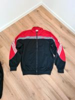 Adidas Trainingsjacke Größe 7 Baden-Württemberg - Nürtingen Vorschau