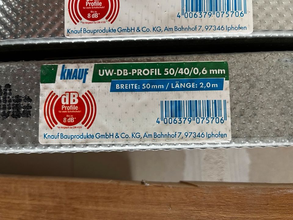UW-DB-Profil 50/40/0,6 mm breite: 50 mm / Länge 2,0m in Leverkusen
